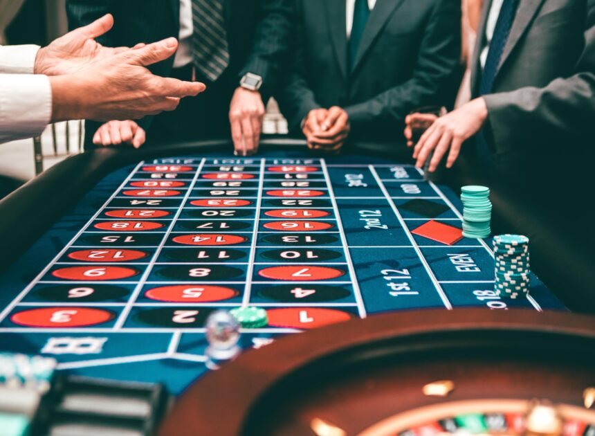 Play qqpokeronline for Easy Access to IDN Poker and Daily Wins
